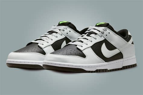 White Nike Dunk Shoes